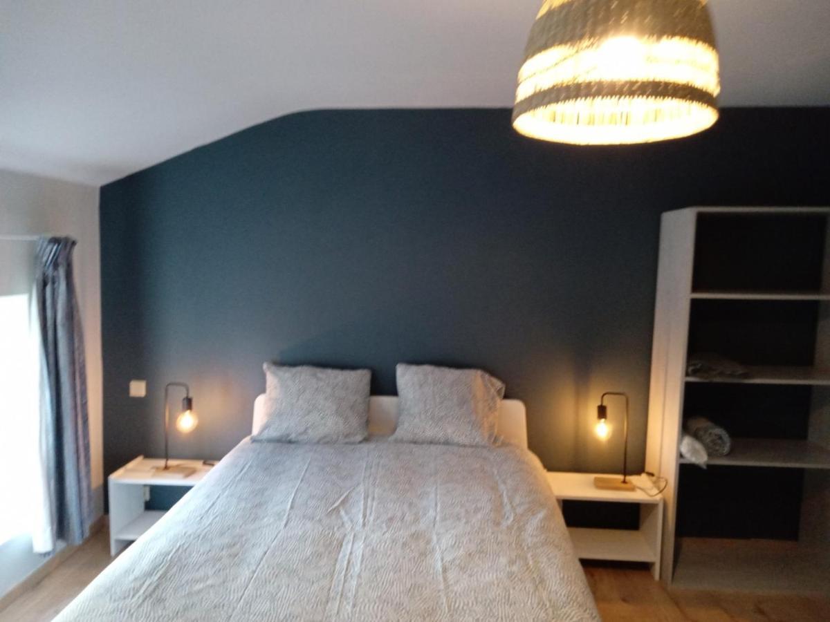Le Vieux Noyer Bed & Breakfast Nassogne Ngoại thất bức ảnh